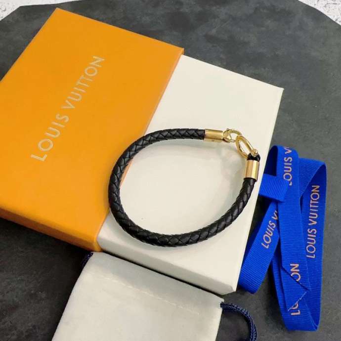 Picture of LV Bracelet _SKULVbracelet02cly3810737